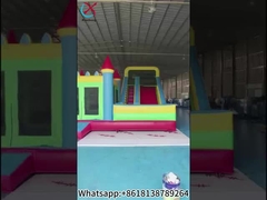 منزل متدفق مع شرائح ضخمة قلعة متدفقة